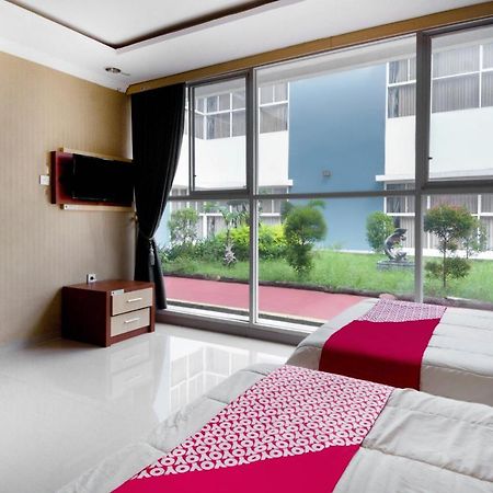 OYO 3431 Alpha Hotel Syariah Palembang Bagian luar foto