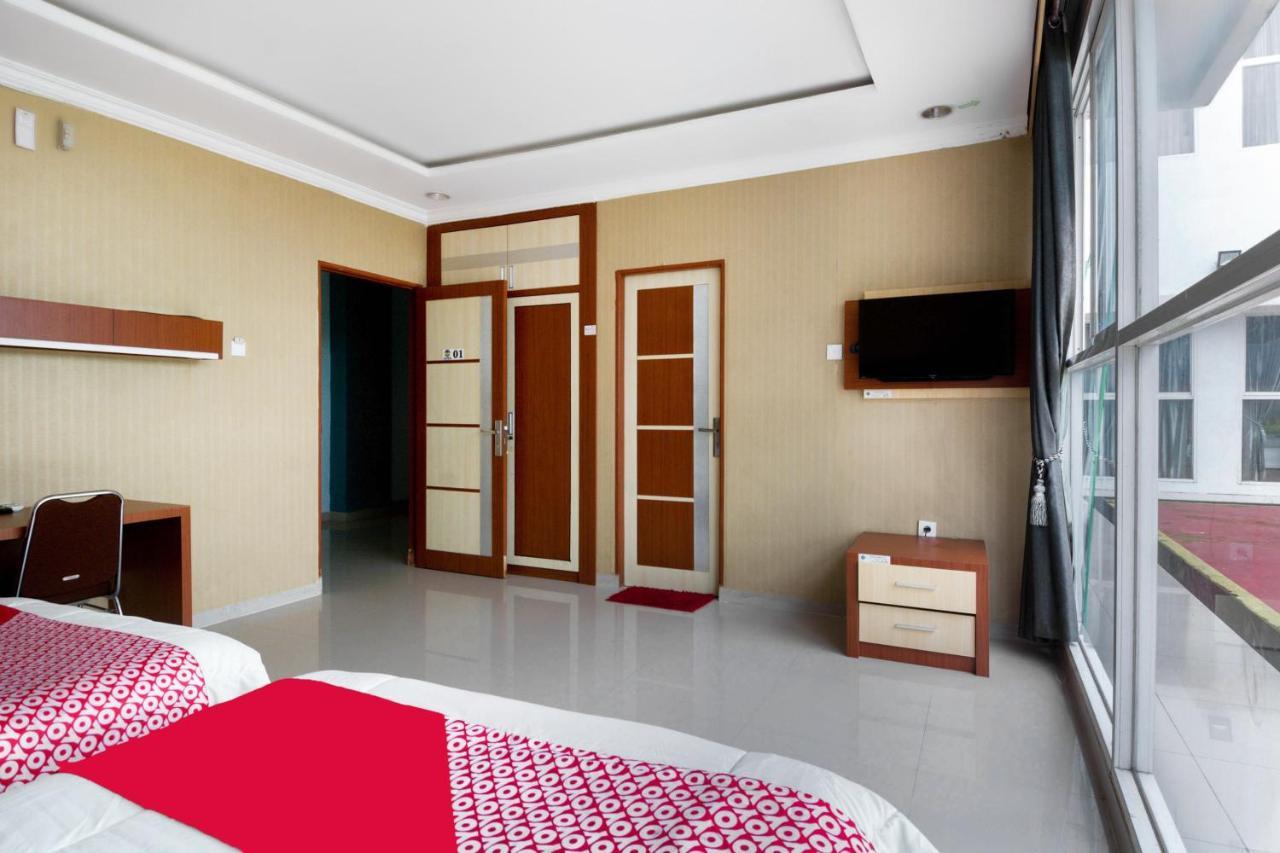 OYO 3431 Alpha Hotel Syariah Palembang Bagian luar foto